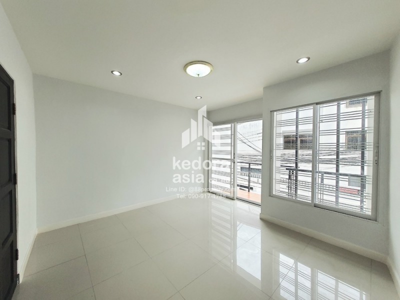 KDR-TH-170-townhome 4 storey at Sukhumvit 65 Rental price 45,000 THB