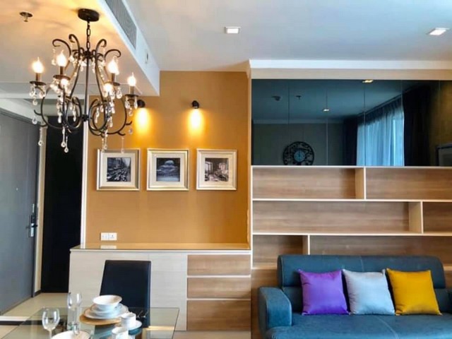 Edge Sukhumvit 23 fully furnished peaceful spacious BTS Asoke