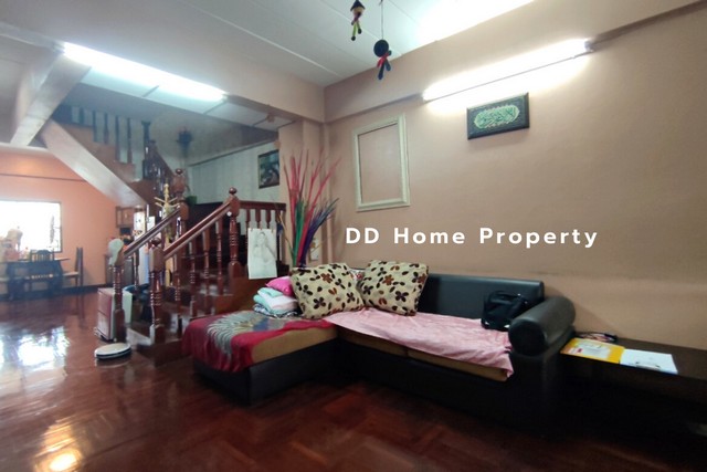 DD00649 ขาย หมู่บ้านซอยพิบูลสงคราม11 พิบูลสงคราม-นครอินทร์ หน้าบ้านหันทางทิศตะวันออกเฉียงเหนือ