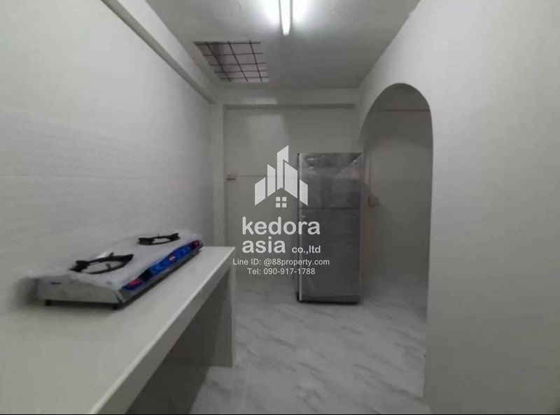 KDR-TH-180-Newly Townhouse  Rental price 15,000 baht / month and Selling price  3,200,000 baht