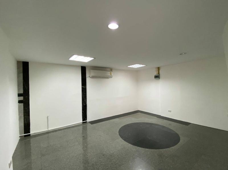 P33OR2106001 For rent Office Space @446/54 Room D 5th floor (Pridi 20/1) 21,000 Bath/Month