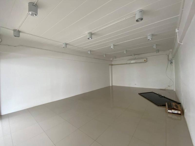 P33OR2106002 For rent Office Space @Park avenue Sukhumvit 71 (Pridi 20/1) 17,000/month