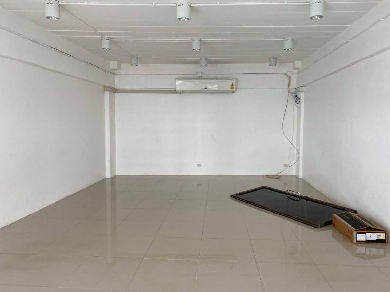 P33OR2106002 For rent Office Space @Park avenue Sukhumvit 71 (Pridi 20/1) 17,000/month