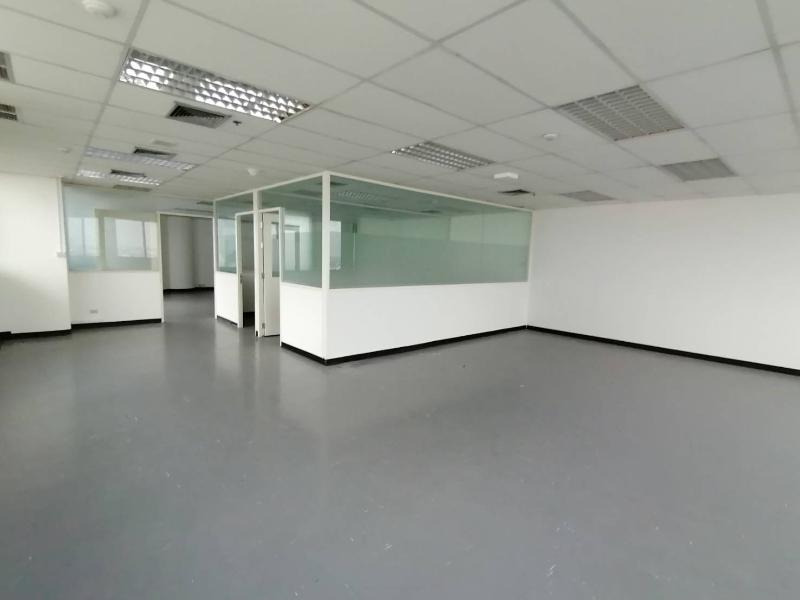 P02OR2105001 office for rent at Central City Bangna 117,825 thb