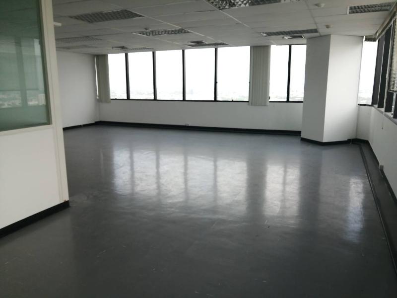 P02OR2105001 office for rent at Central City Bangna 117,825 thb