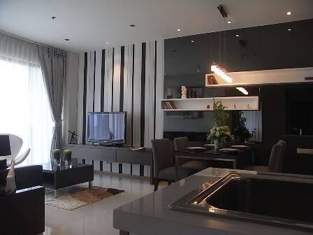 P10CR1906316 For Sale The Emporio Place 1 Bed 10.8 Mb