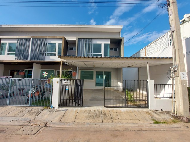 Townhouse ทาวน์เฮ้าส์ ประชาอุทิศ 90 26 ตรว. 0 งาน 0 Rai 2 BEDROOM 3 ห้องน้ำ   ทำเลดีๆ สมุทรปราการ