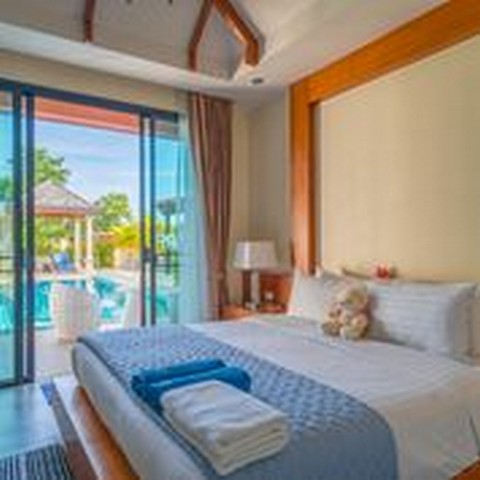 For Rent : Rawai VIP Luxury Villa 4 Bedrooms 4 Bathroom, Walk distance to the beach