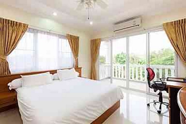 For rent :Rawai Vassana Residece 2 bed room 2 bathroom 1st floor