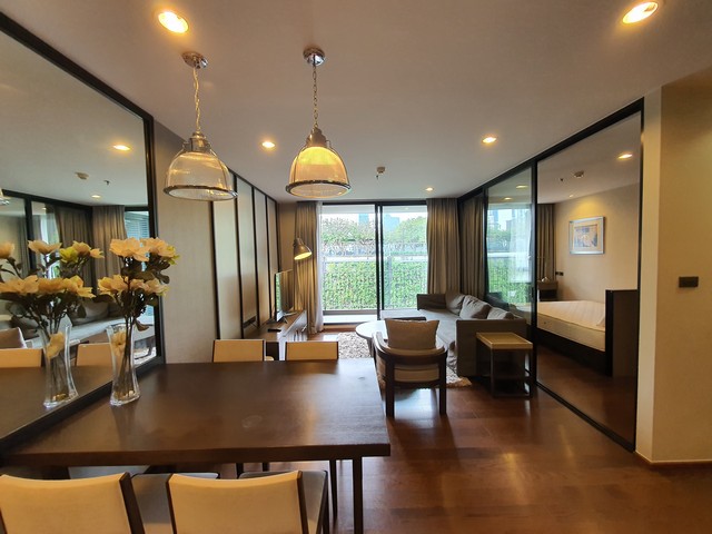 Condo The Hudson Sathorn 7 in the heart of Sathorn. It is a 12-storey condo project