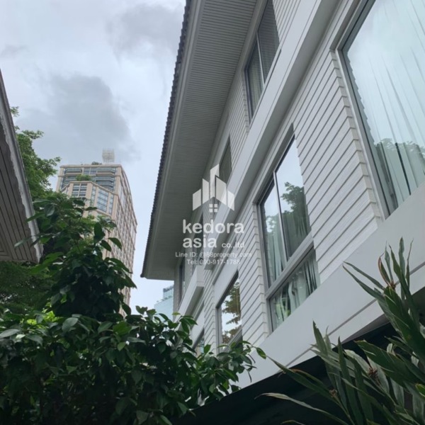 R-TH-190-Town Home Sukhumvit 24 near BTS Phrom Phong