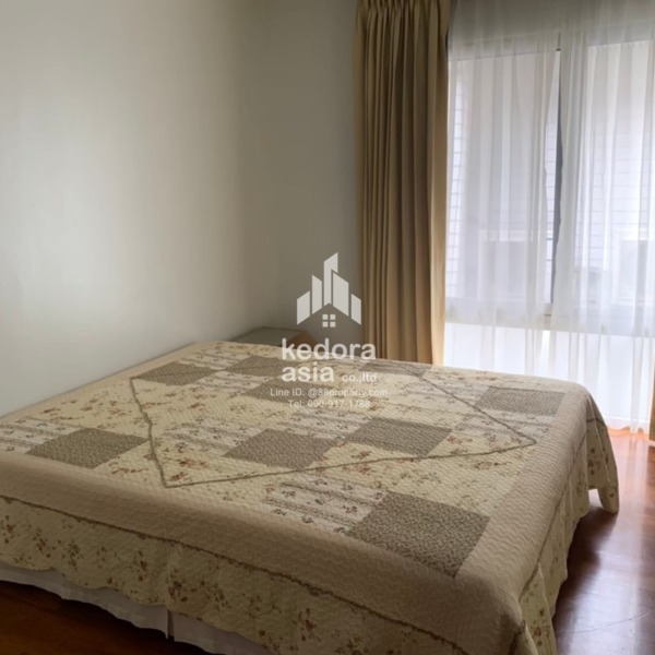 R-TH-190-Town Home Sukhumvit 24 near BTS Phrom Phong