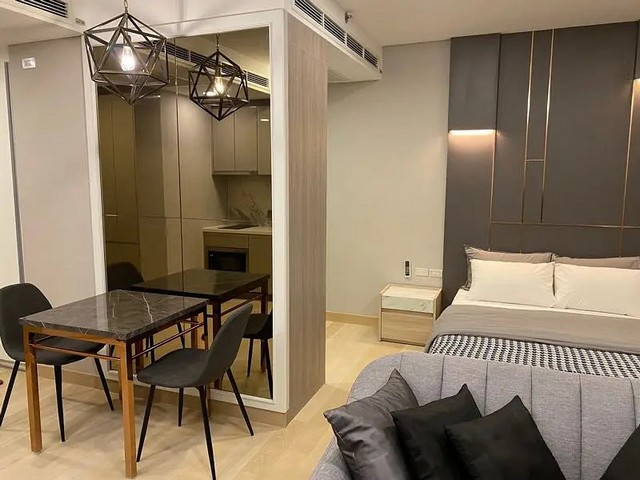 ให้เช่าห้องสวย Modern Luxury designed Siamese Exclusive Queens 1ห้องนอน 35 ตรม. 25,000 บาท