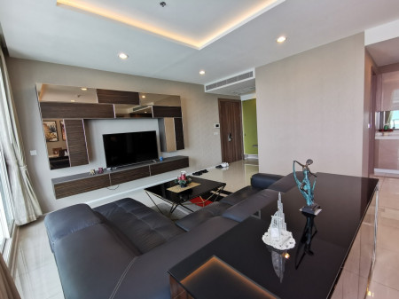 ให้เช่า คอนโด menam residences 160 ตรม. 3 นอน 3 น้ำ 100000 ต่อเดือน