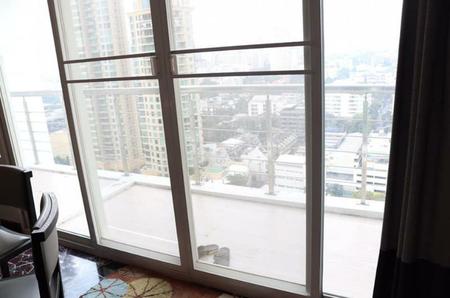 P33CR2103012 For Sale Wind Sukhumvit 23 3 Bed 38 Mb