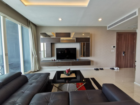 ให้เช่า คอนโด menam residences 160 ตรม. 3 นอน 3 น้ำ 100000 ต่อเดือน