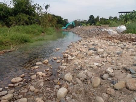 ขาย ที่ดิน รอบล้อมไปด้วยทิวเขาลูกใหญ่หนองหญ้าป้อง 25 ไร่ หน้าติดถนนทุกแปลงท้ายติดลำห้วยทุกแปลง