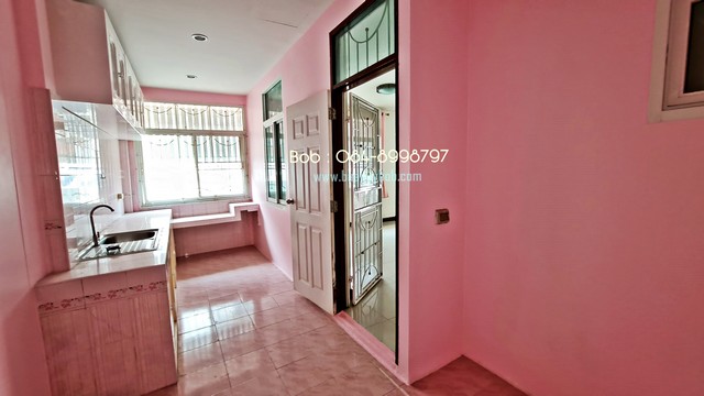 townhouse เปี่ยมสุข รัตนาธิเบศร์-บางพลู 0 ไร่ 0 งาน 20 ตรว. 3BR   หรููสงบ หลังมุม ต่อเติม 2 ชั้น เฟอร์ Built in ครบ