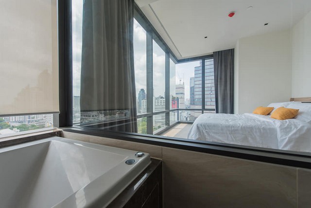 Ashton Silom A brand new luxury condofor rent  and sell