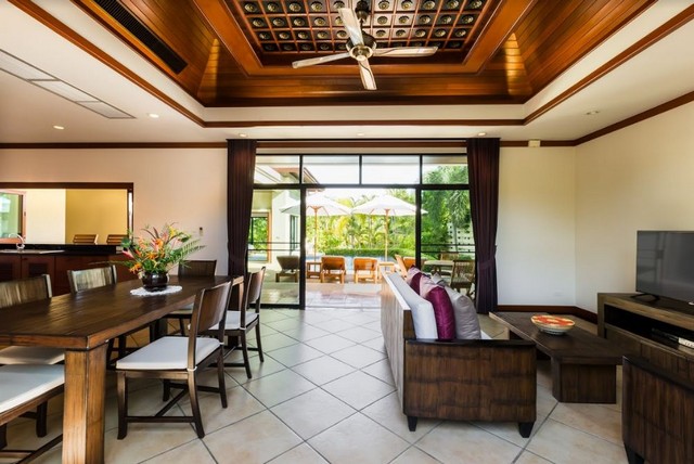PR055 For Rent : Nai Harn, Luxury New Pool Villa, 2 Bedrooms 2 Bathrooms, Garden view.