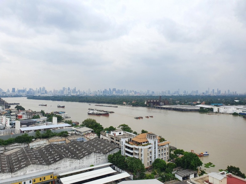 ขายด่วน  คอนโดริมแม่น้ำเจ้าพระยา คอนโด ลุมพินี เพลส นราธิวาส-เจ้าพระยา  2 ห้องนอน ราคา 5.0 ล้านบาท