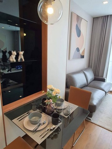 Noble BE33 Condo is a High Rise Condo near BTS Phrom Phong and The Em District