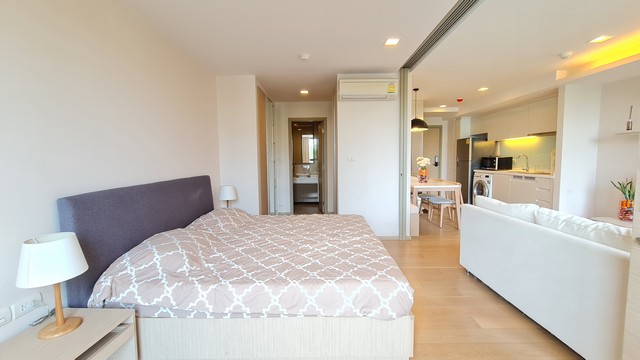 Condo LIV@49 is a low rise condo on Soi Sukhumvit 49 near BTS Thonglor