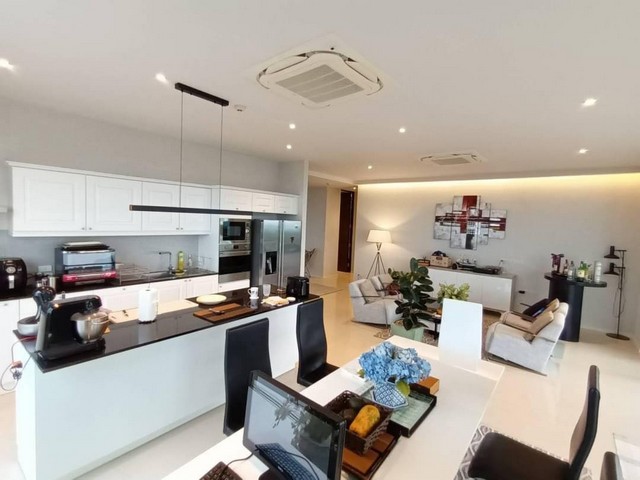 Sale condo Sunplay Bangsaray Luxury Condominium Size 290.9 Sq.m. 3 Beds 2 Baths  Fully furnished.