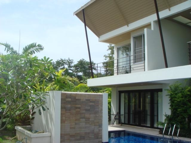 For Rent : Phuket Town, Luxury Pool Villa, 3 bedrooms 2 Bathrooms