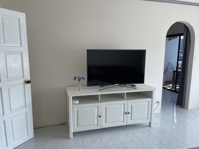 For Rent : Mountain View Patong Tower Condo 1 Bedrooms 1 Bathrooms 68sqm