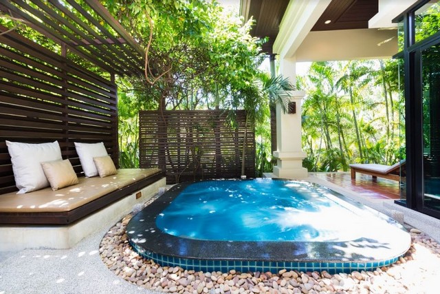For Rent : Nai Harn, Luxury New Pool Villa, 1 Bedroom 1 Bathroom, Garden view.