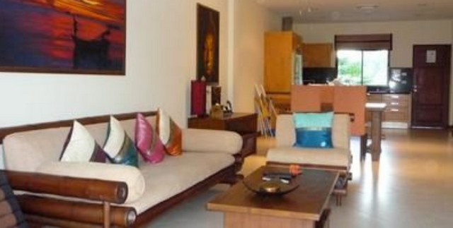 For Sales : Bangtao Condominium 2 Bedroom 105 Sq.m 2nd Floor, pool view