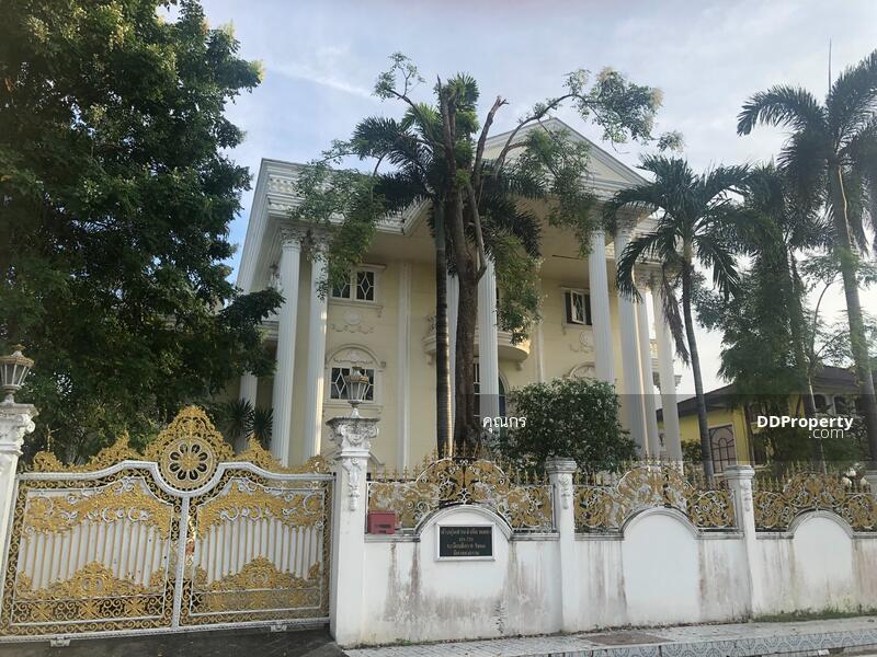 ขายด่วน บ้านมณียา เพอเฟคมาร์เตอร์พีค ไทรม้า รัตนาธิเบศ นนทบุรี เนื้อที่ 134 ตรว.