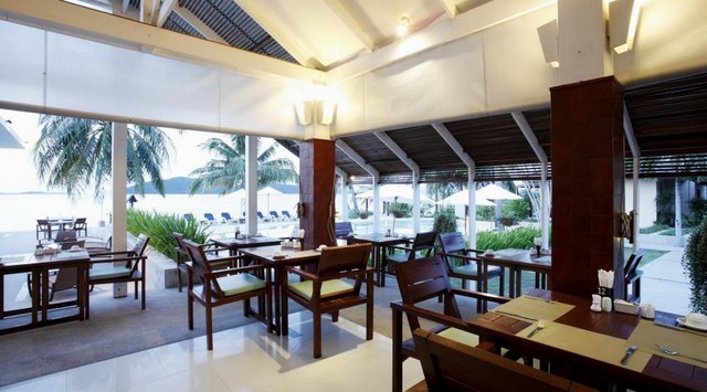 ขายรีสอร์ทติดทะเล เกาะสมุยเซ็นทรา Centra by Centara Coconut Beach Resort Samui   ใกล้ รร คอนราด