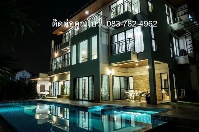 บ้านหรู มีสระว่ายน้ำส่วนตัวภายในบ้าน ให้เช่า ติดต่อคุณโบว์0837824962 ขนาด200ตรว ย่านพระราม9