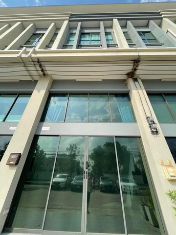 รหัสC4690 ให้เช่าอาคารพาณิชย์ 3.5ชั้น ถนนรังสิต-นครนายก คลองหนึ่ง ปทุมธานี