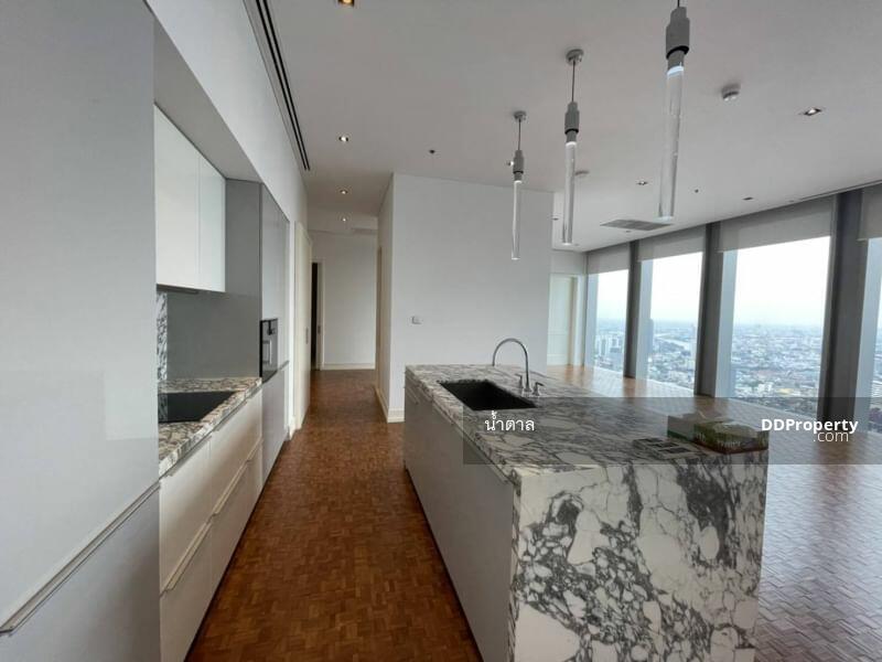 Ready To Move in! !! Luxury 2 Bedroom For Rent Located on Sathorn Rd. BTS Chongnonsi