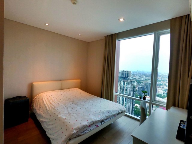 ขายคอนโด fullerton Ekamai duplex penthouse 290 sqm. 4 bedrooms  คอนโดเลี้ยงสัตว์ได้