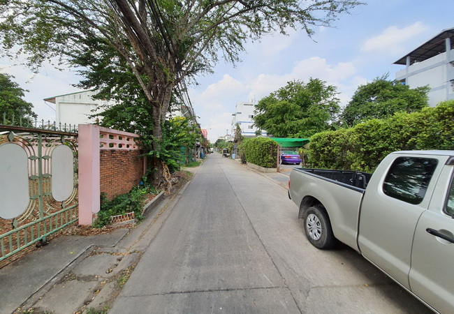 ขายที่ดิน ถนนลาดพร้าว ซอย 134 เขตบางกะปิ กรุงเทพมหานคร
