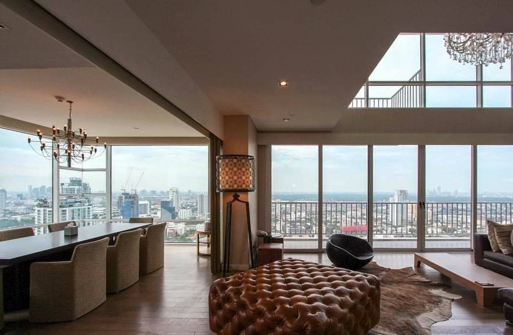 ขายคอนโด Fullerton Sukhumvit ekamai Duplex  ,2 story ,  34-35floor , area 289.91 sq,m