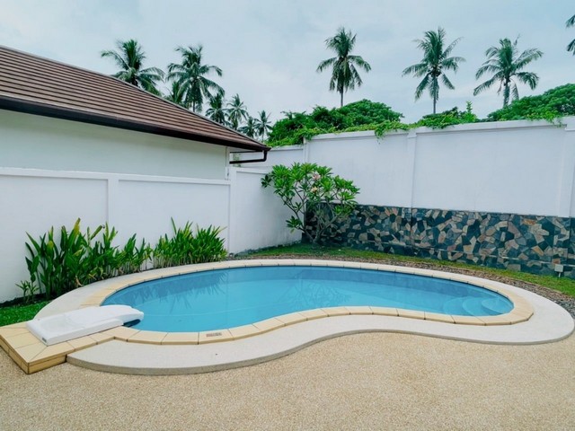 For Rent : Rawai Private Pool Villa, 3 bedrooms 3 Bathrooms in community gate