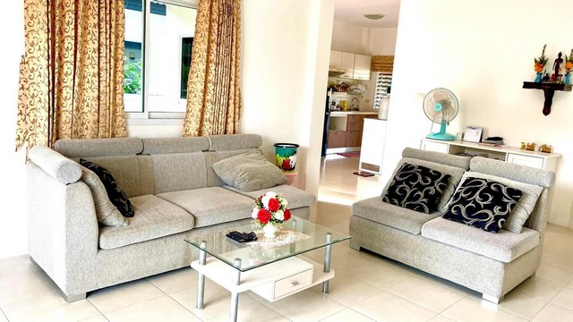 For Sale : Thalang, Baan Saun Yu Charoen 5, 3 Bedrooms, 2 Bathrooms, Gardenview.