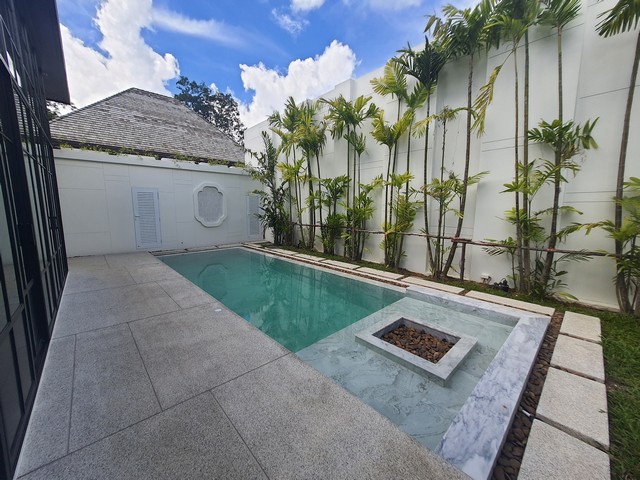 For Sales : Bangtao Luxury Pool Villa 3 bedrooms 3 Bathrooms, Pool view.