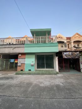 ขาย ทาวน์โฮม หมู่บ้านลภาวัน5 85 ตรม. 16 ตร.วา บ้าน Renovate พร้อมยื่นBank