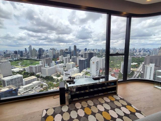 Ashton Chula Silom 46th floor beautiful view peaceful MRT Sam Yan