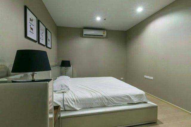 HQ ThongLor Safe spacious Duplex Room  BTS Thonglor