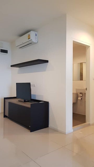 Aspire Sukhumvit 48 peaceful convenient BTS Phra Khanong