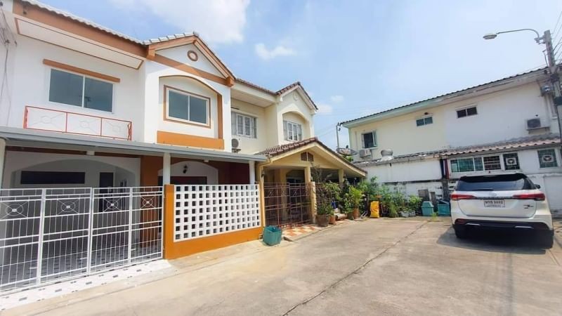 townhome – 0 ไร่ 0 NGAN 20 SQ.WA  ใกล้ รถไฟฟ้าสายสีม่วง ราคาดีที่สุดในย่าน ตกแต่งใหม่ทั้งหลัง