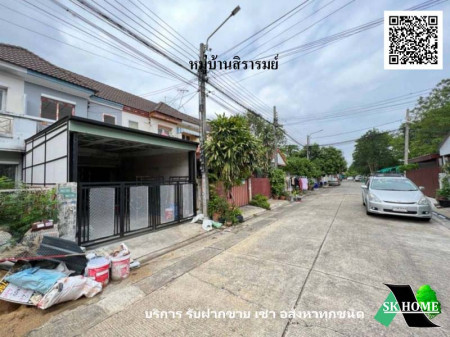 ขาย ทาวน์โฮม อยู่ระหว่างรีโนเวท หมู่บ้านสิรารมย์ 72 ตรม. 18 ตร.วา