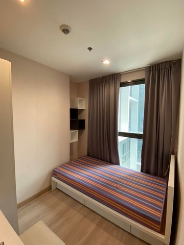 Condo Ideo Mobi Phayathai, near BTS Phayathai, also near Airport Link and expressway access points